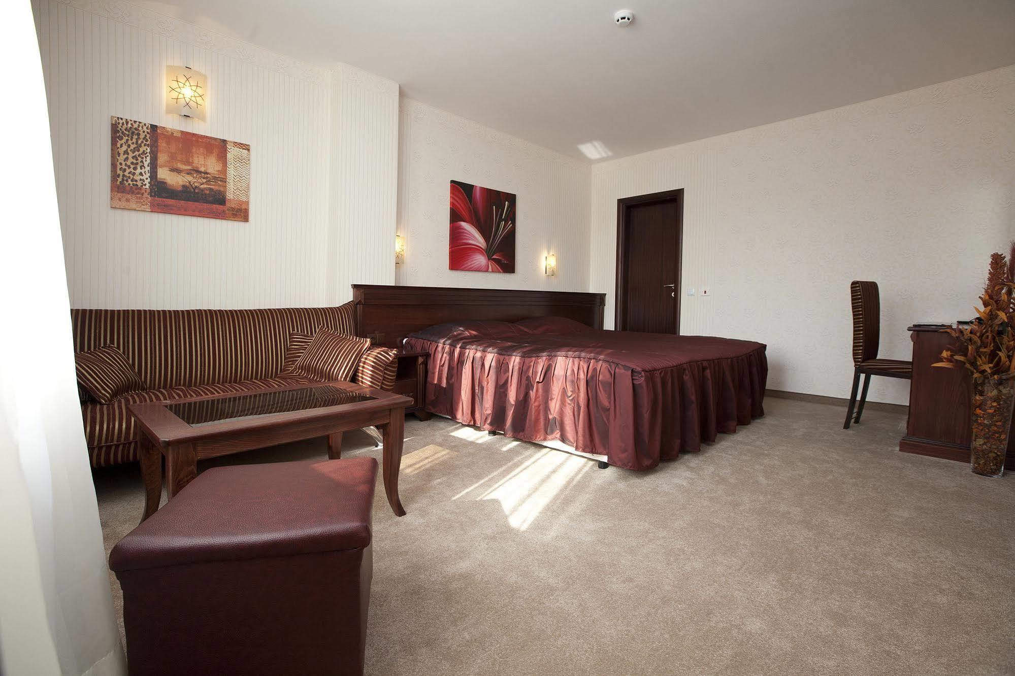 Aris Hotel Sofia Exterior photo
